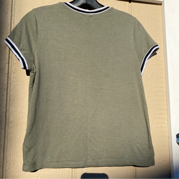 Guess Olive Green Shirt - Picture 5 of 5
